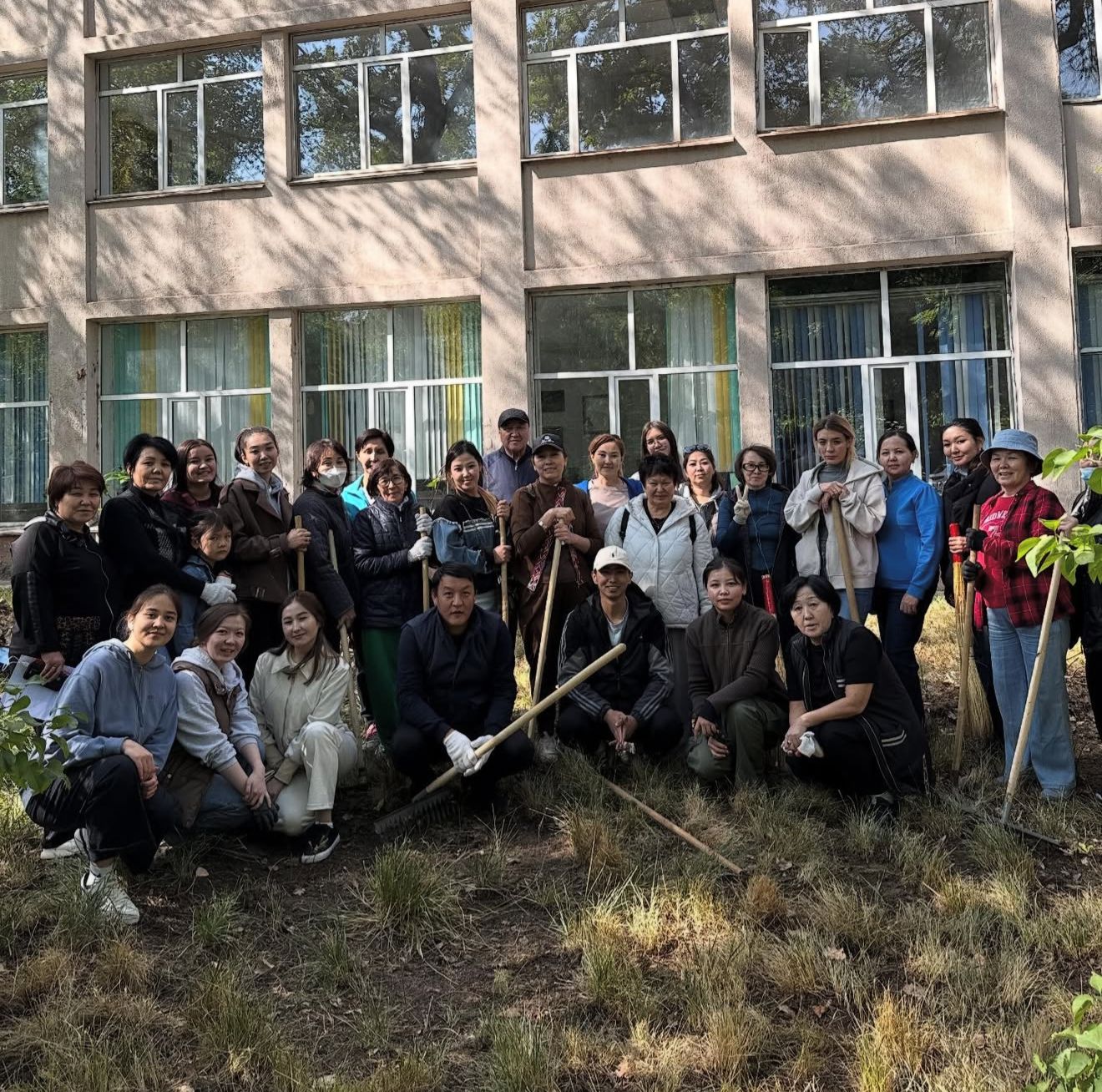 «Таза Қазақстан» акциясы аясында колледжде сенбілік өтті